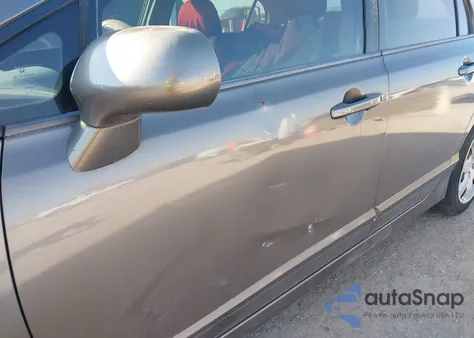 2010 Honda Civic Lx z USA, uszkodzony, nr VIN 2HGFA1F53AH570122